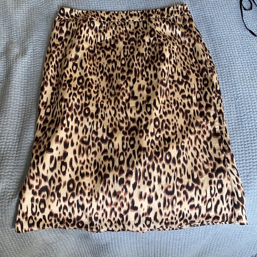 Cheetah print midi skirt